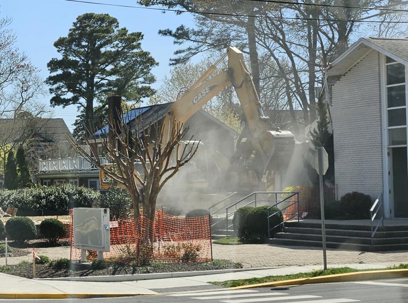 Demolition on the First Church of Christ Scientist building began April 8 at Bayard Avenue and Norfolk Street. LEONARD TYLECKI PHOTO